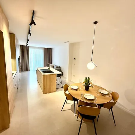 Redentur Apartments, 1 * Safi
